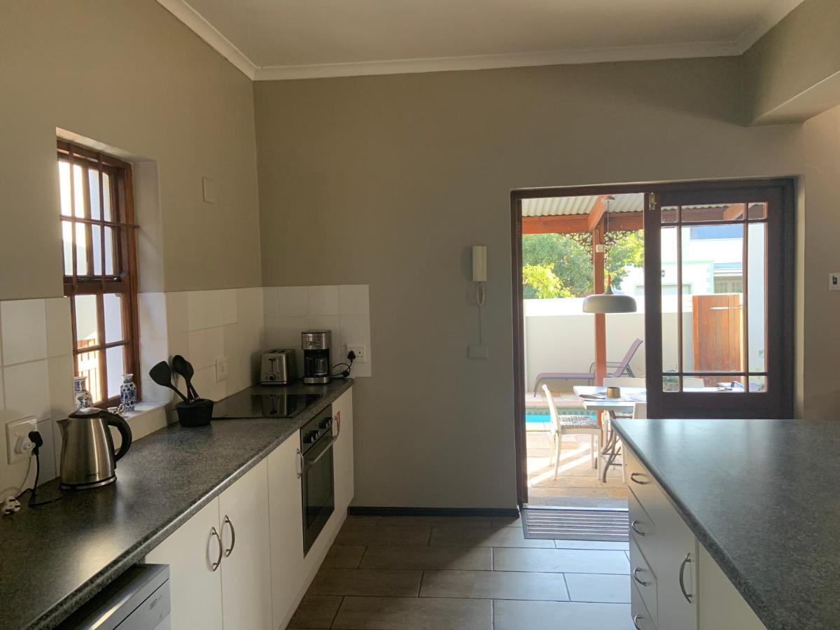 La Gratitude Self Catering Cottage Franschhoek Eksteriør billede