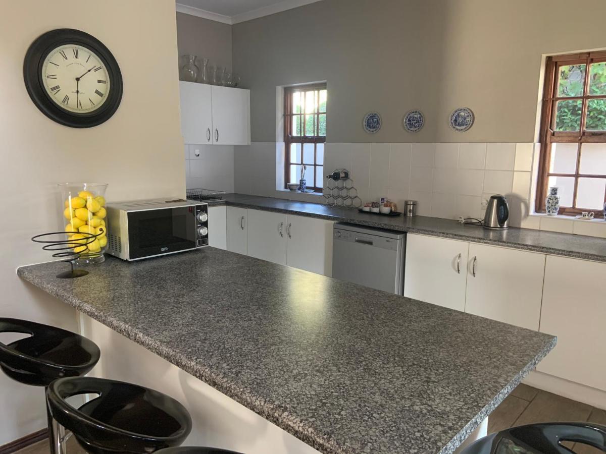 La Gratitude Self Catering Cottage Franschhoek Eksteriør billede