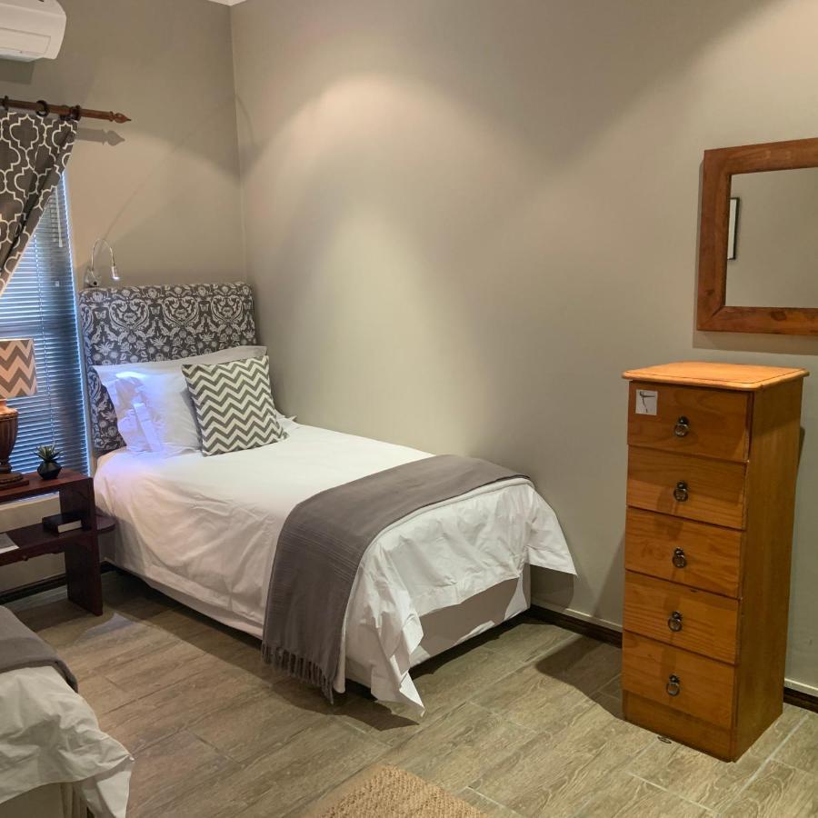 La Gratitude Self Catering Cottage Franschhoek Eksteriør billede